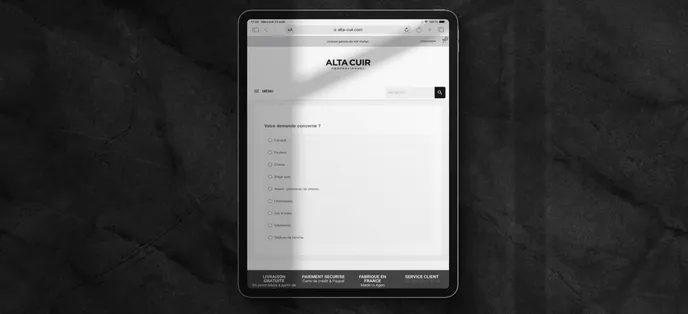 Illustration du site Alta Cuir dans une tablette Illustration du site Alta Cuir dans une tablette